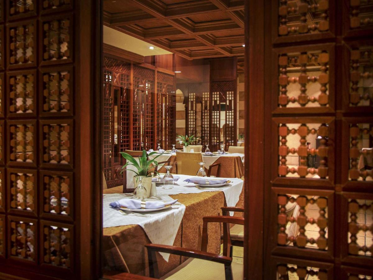 Le Grand Amman Managed By Accor Hotel Екстериор снимка