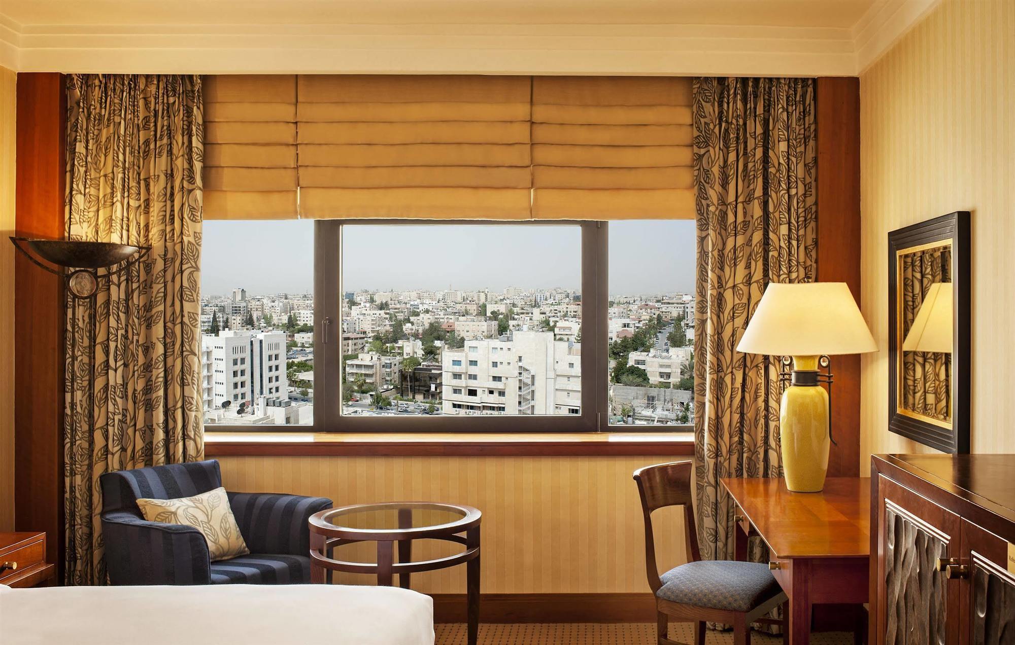 Le Grand Amman Managed By Accor Hotel Екстериор снимка