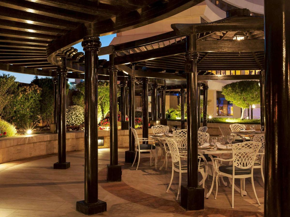 Le Grand Amman Managed By Accor Hotel Екстериор снимка