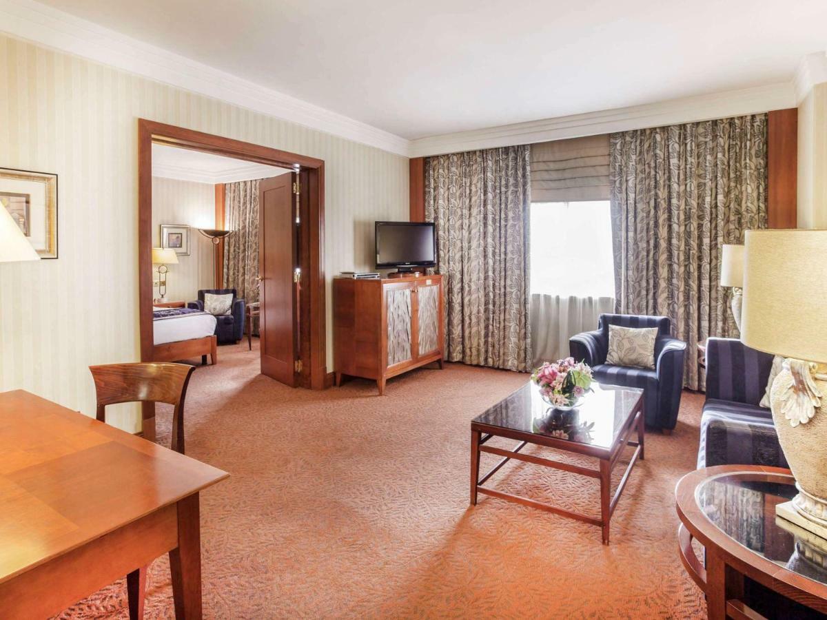 Le Grand Amman Managed By Accor Hotel Екстериор снимка